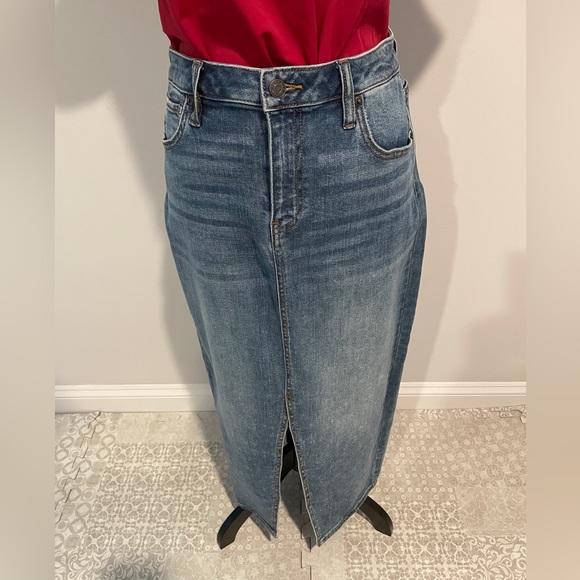 All-Year-Round Must-Have JEAN, DENIM SKIRT!High-Waist Front-Slit, Classic Skirt! - Picture 10 of 16